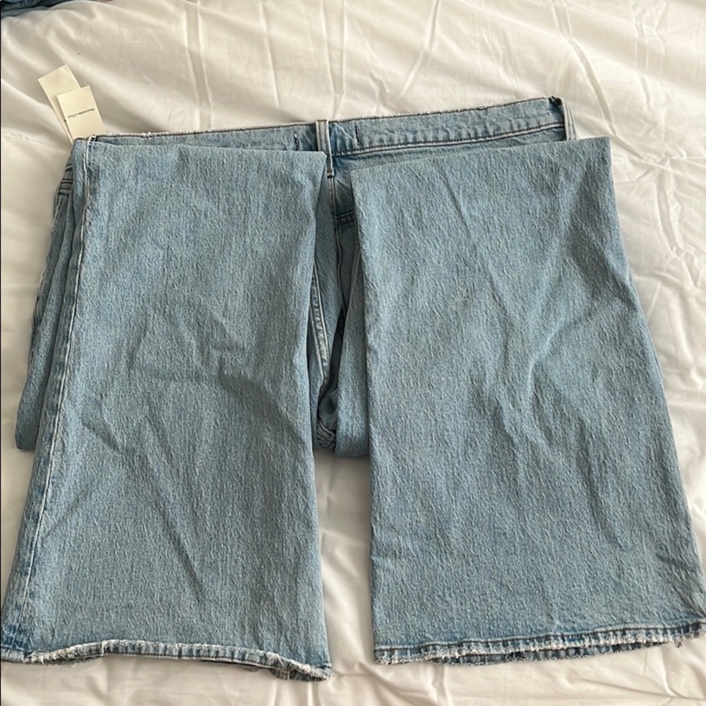 Abercrombie Vintage Flare Jeans - Picture 9 of 14